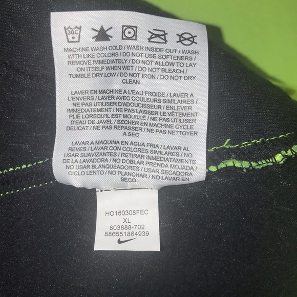 Nike Boys Therma Hoodie • Volt Green Dri-FIT Pullover Size XL - Picture 4 of 7